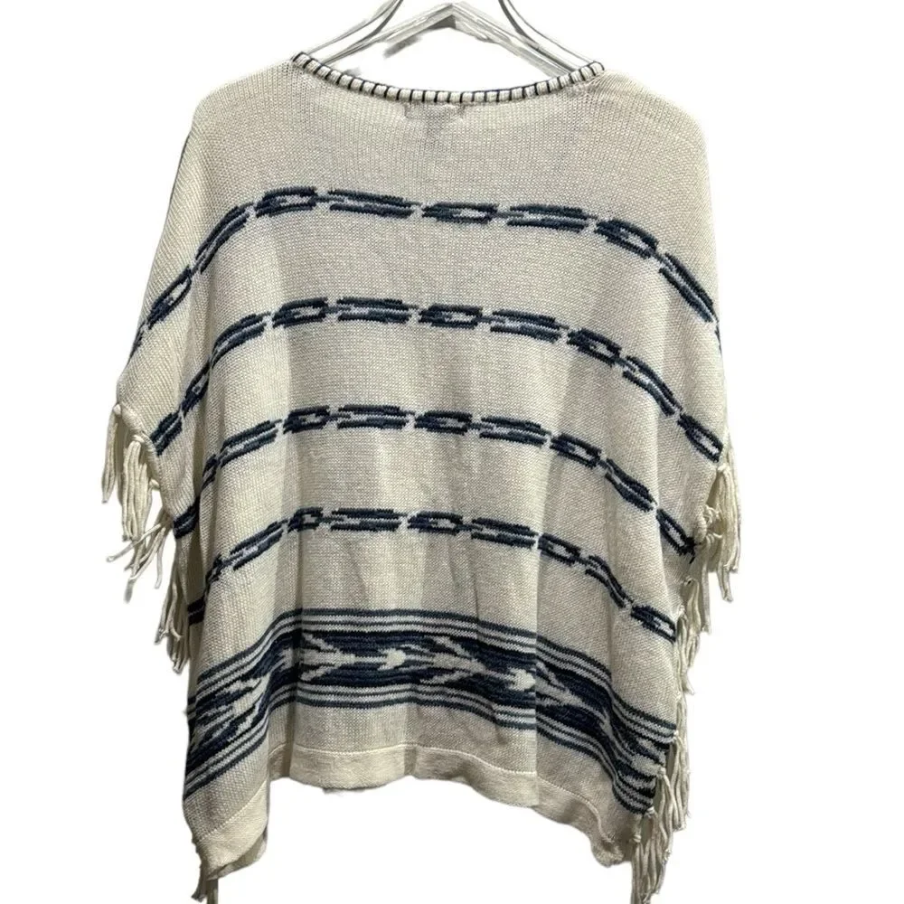 Chaps denim, Southwestern Boho Sleeved Poncho fringe sweater Size Medium - Picture 5 of 6